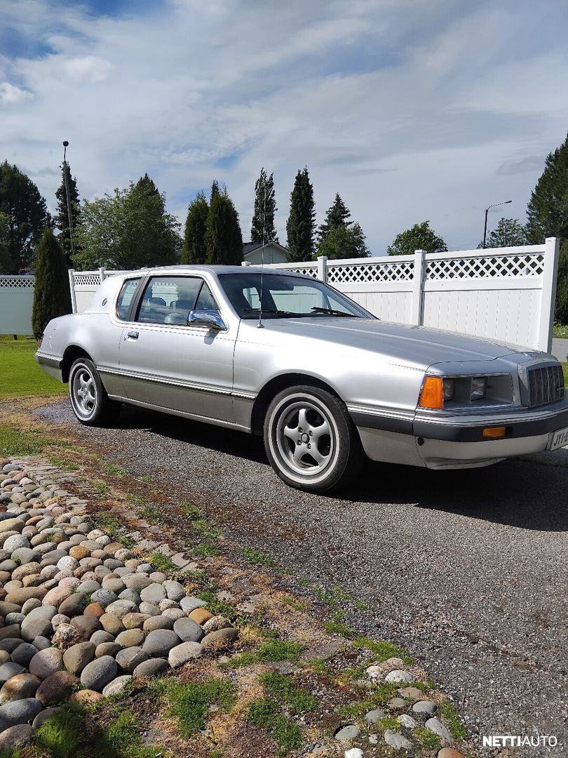 Mercury Cougar
