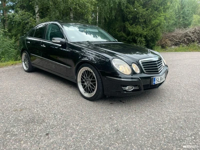 Mercedes-Benz E 2006, kuva 2/9