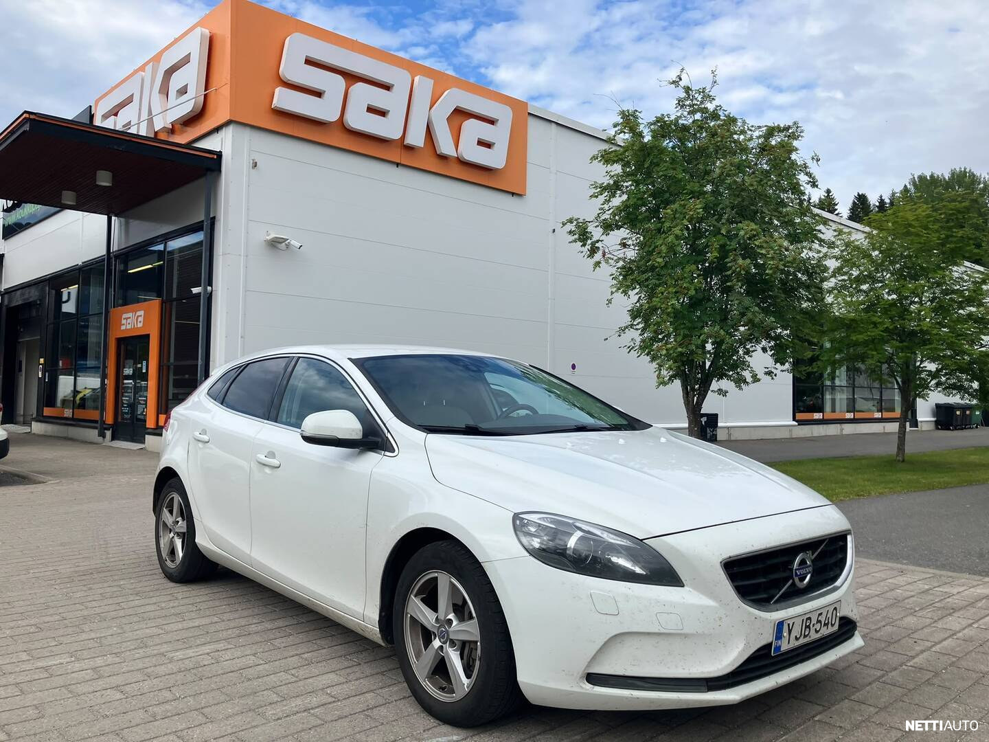 Volvo V40