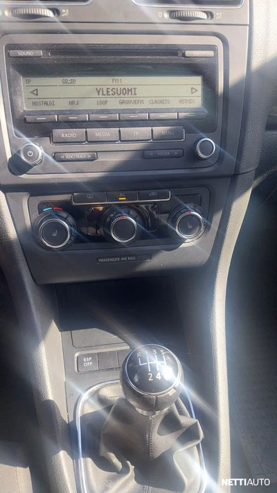 Volkswagen Golf 2010, photo 7/15