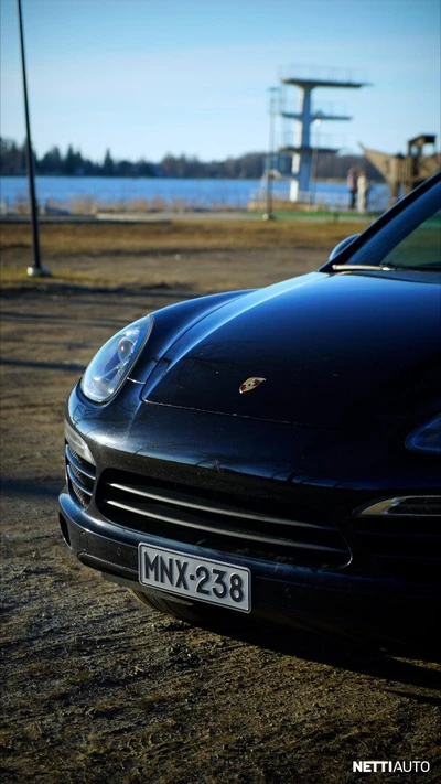 Porsche Cayenne 2011, kuva 3/8