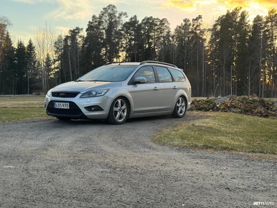Ford Focus 2009, kuva 1/6