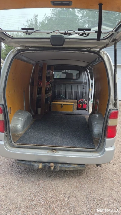 Toyota Hiace 2007, kuva 4/4
