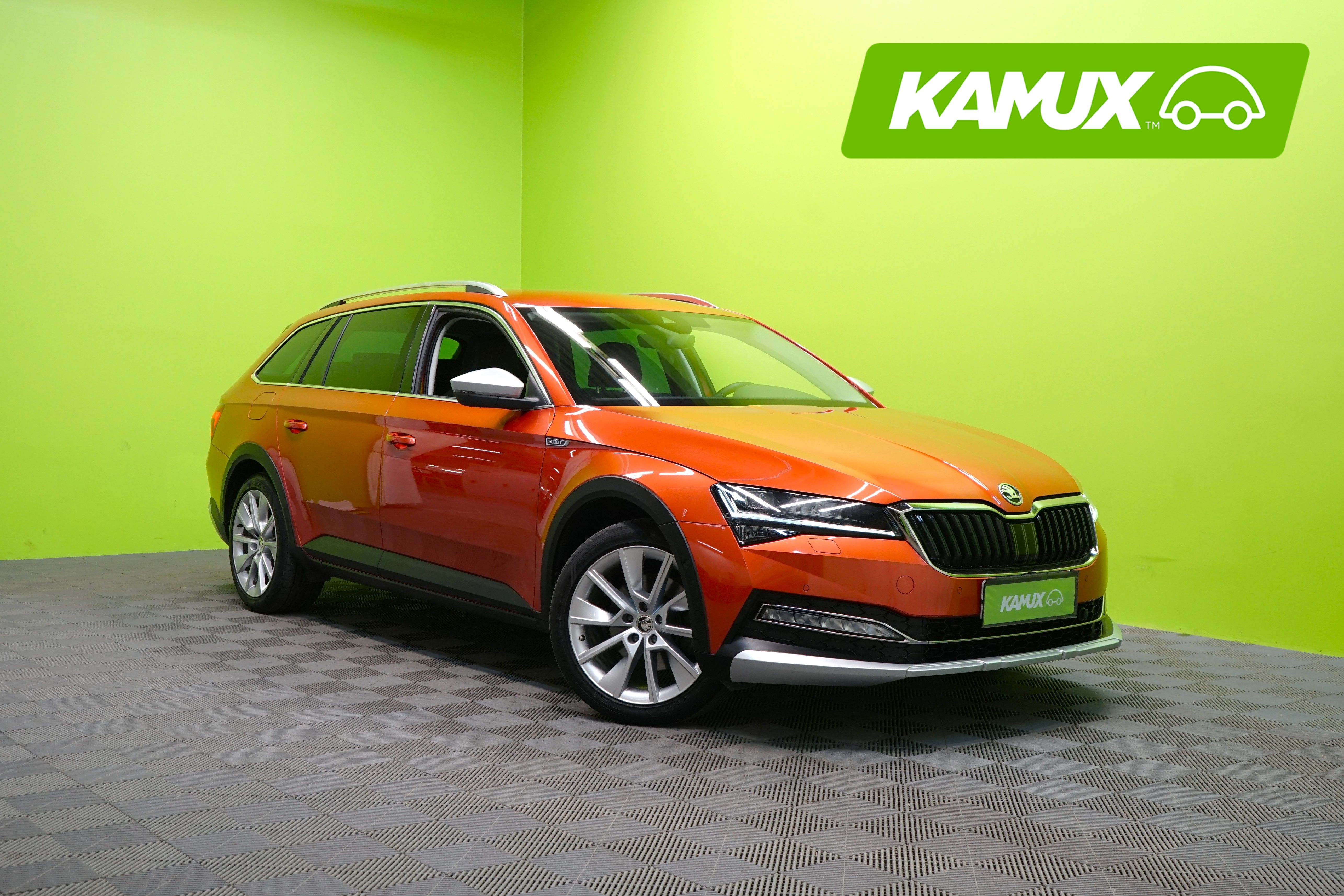 Skoda Superb Combi 2.0 TDI 200 4x4 Scout DSG Autom.