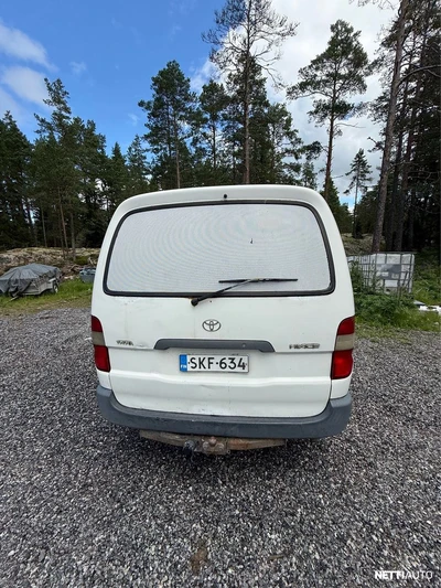 Toyota Hiace 2002, photo 3/7