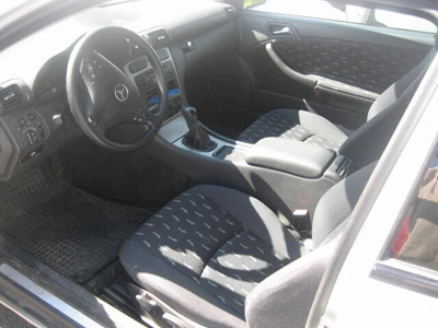 Mercedes-Benz C 200 c 200 kompresson 2002, kuva 6/6