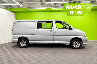 Toyota Hiace 2,5 D-4D 117 5ov pitkä 4WD 2006, photo 2/17