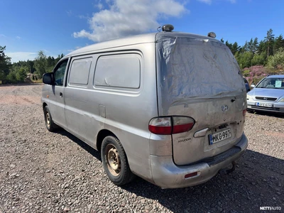 Hyundai H-1 2005, photo 3/8