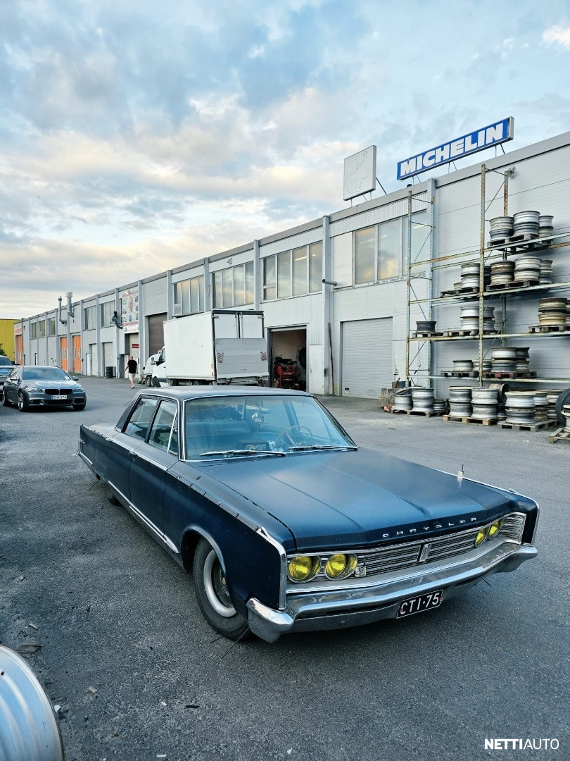 Chrysler Newport