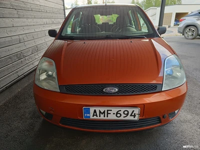 Ford Fiesta 1,4i 80hv Ambiente S 5d 2004, kuva 3/19