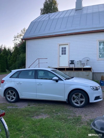 Audi A3 2019, photo 2/3