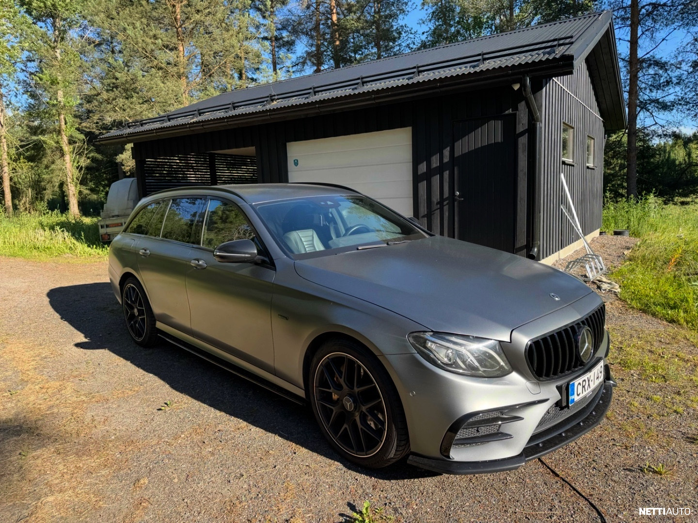 Mercedes-Benz E