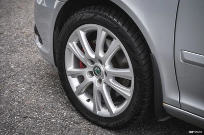 Skoda Octavia 2,0 TDI 170 RS DSG Autom. 2012, kuva 7/21