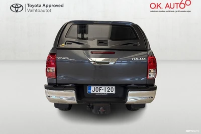 Toyota Hilux 2025, photo 4/19