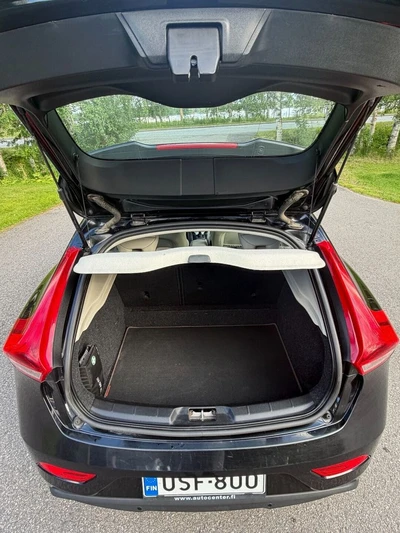 Volvo V40 D2 Ocean Race Business aut 2015, kuva 6/22