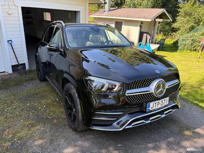 Mercedes-Benz GLE 2021, kuva 1/4