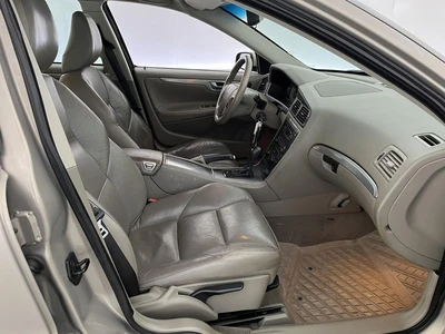 Volvo V70 D5 120kw AWD man "Facelift" 2005, kuva 5/10