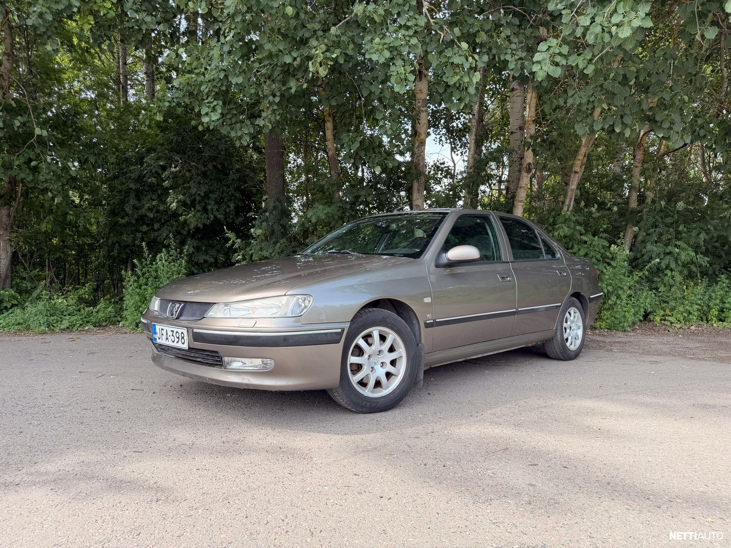 Peugeot 406