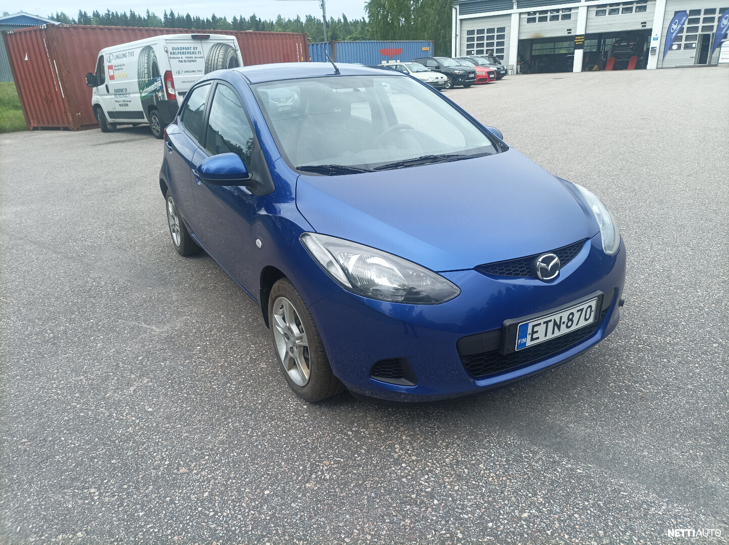 Mazda 2