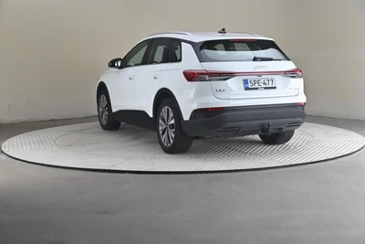Audi Q4 e-tron 45 e-tron quattro 2023, kuva 2/10