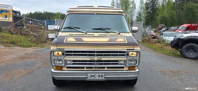 Chevrolet Chevy Van 1985, photo 7/19