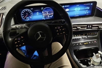 Mercedes-Benz EQC 400 4MATIC Business 2023, kuva 3/4