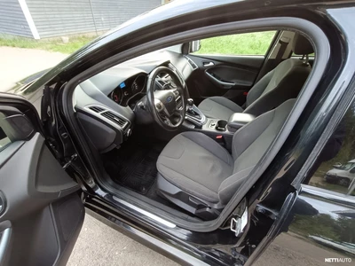 Ford Focus 2013, photo 7/13