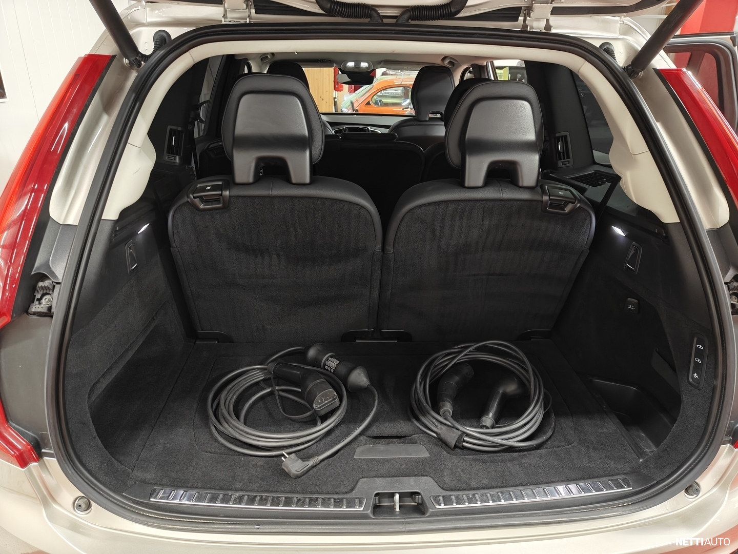 Volvo XC90 2023, photo 5/37