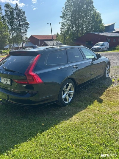 Volvo V90 2017, kuva 7/17