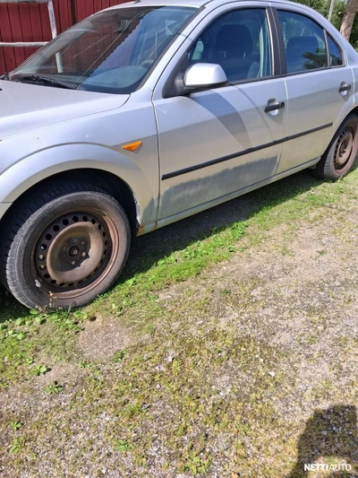 Ford Mondeo 2001, photo 3/7