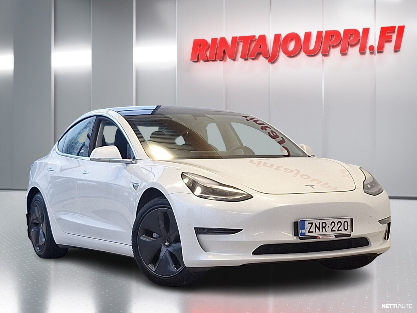 Tesla Model 3 Long Range