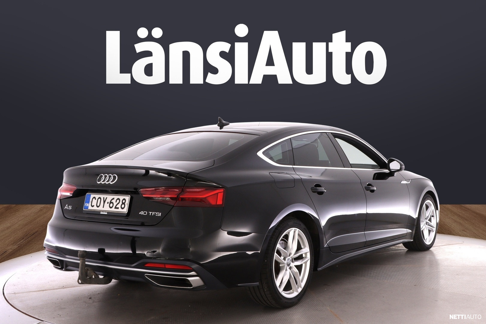Audi A5 2021, photo 7/35