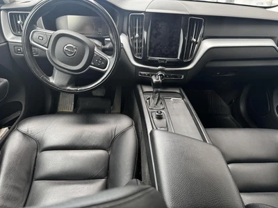 Volvo XC60 2018, photo 7/7