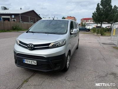 Toyota Proace L1 2,0 D 120 5-ovinen 2017, kuva 1/10