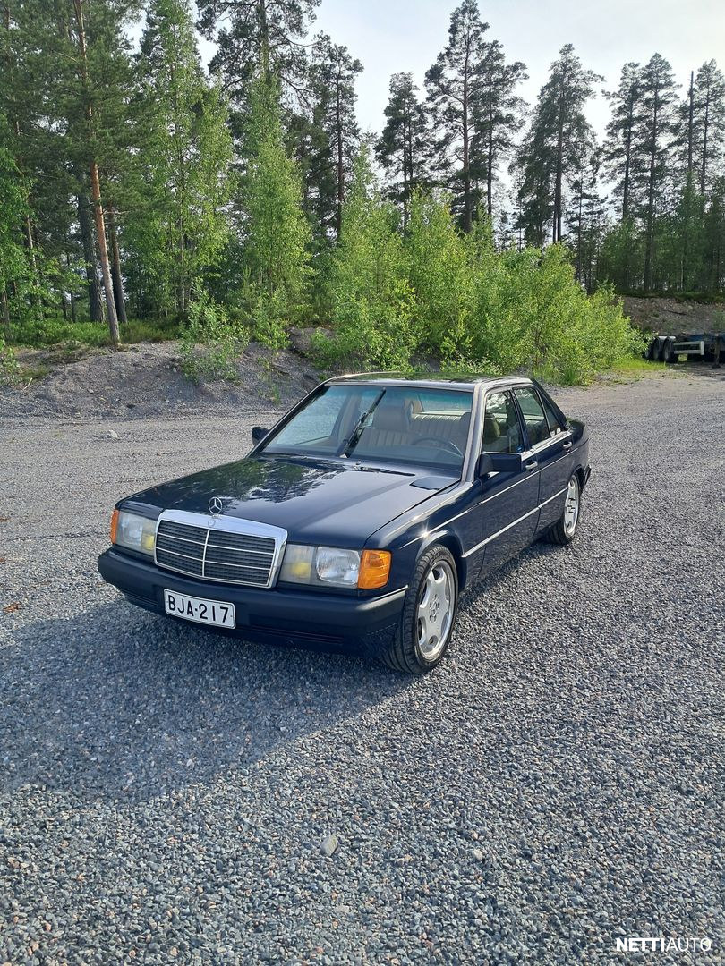 Mercedes-Benz 190