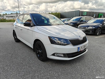 Skoda Fabia 1,0 TSI 95 Dynamic Style 2018, kuva 3/7