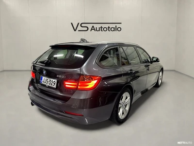 BMW 320 2015, photo 2/28