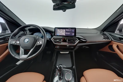 BMW X3 G01 xDrive 30e A Charged Edition 2022, kuva 7/12