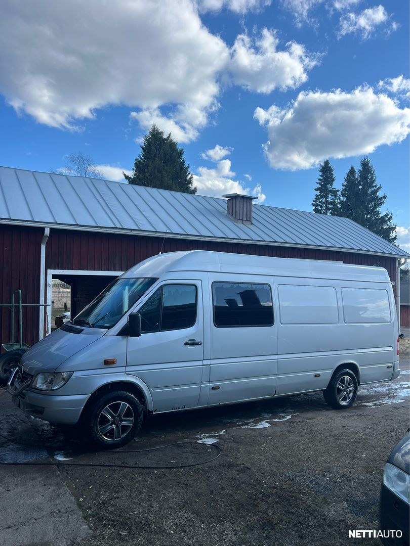 Mercedes-Benz Sprinter