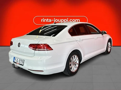 Volkswagen Passat 2017, photo 6/41