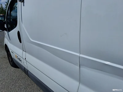 Renault Trafic 2010, photo 6/13