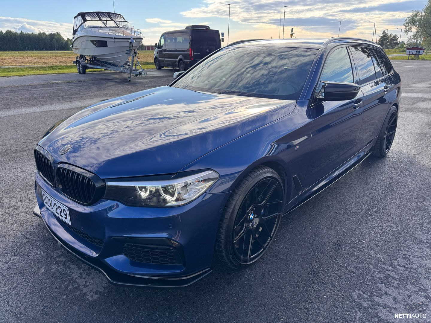 BMW 530