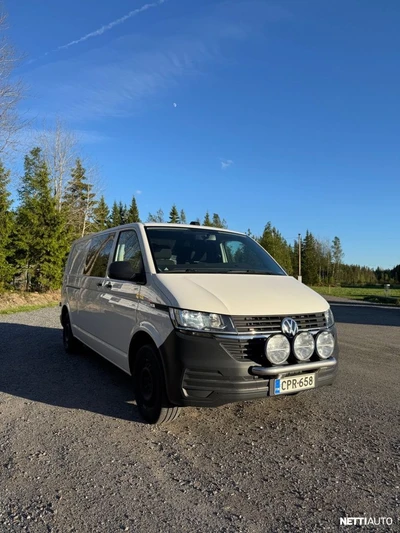 Volkswagen Transporter T6.1 2022, photo 1/17