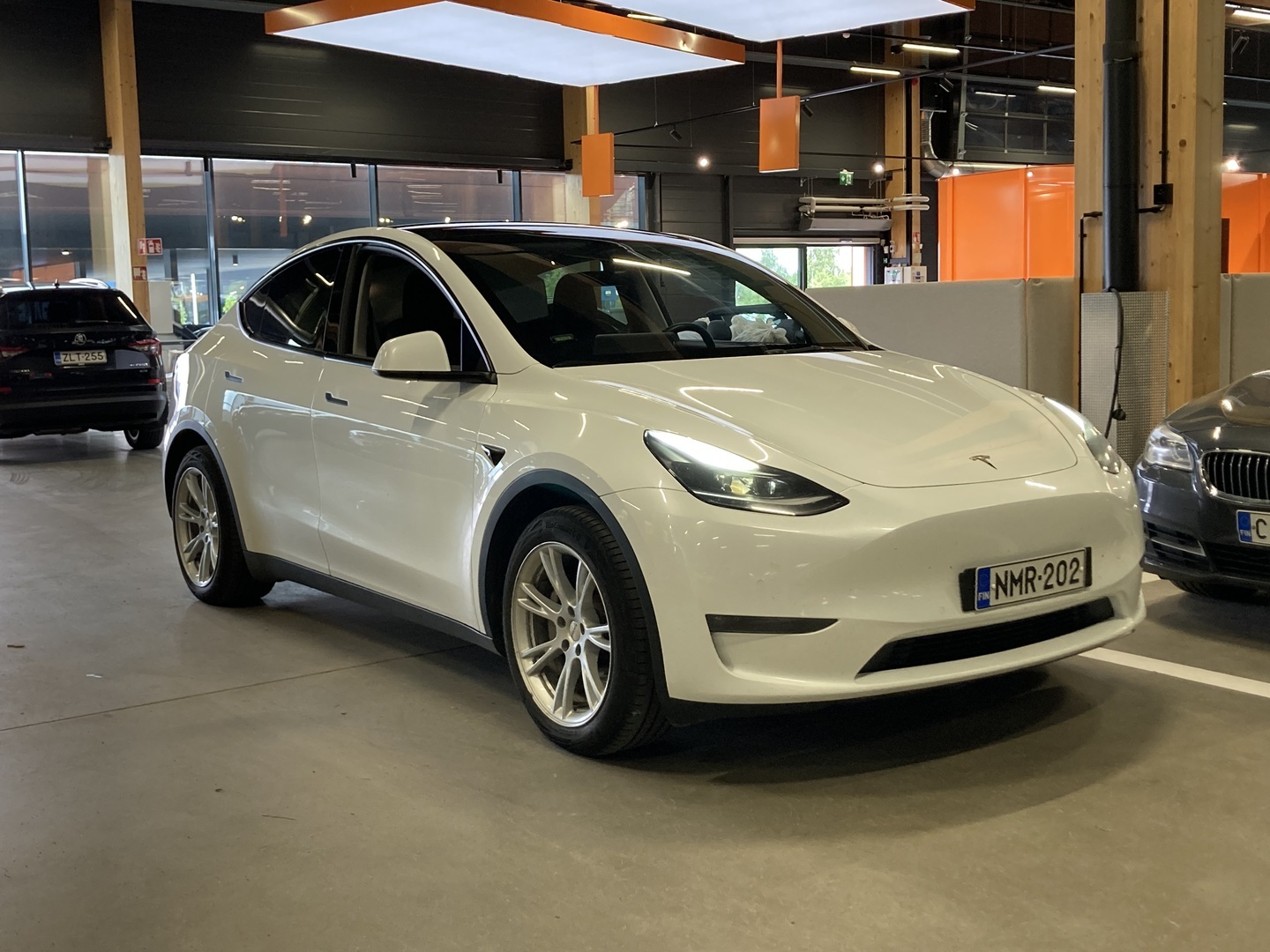 Tesla Model Y Long Range