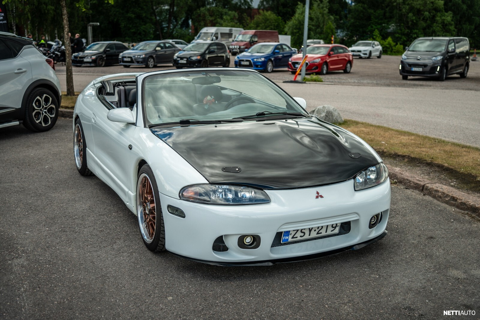 Mitsubishi Eclipse
