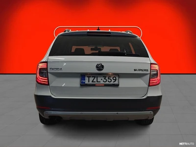 Skoda Superb 2014, kuva 7/36