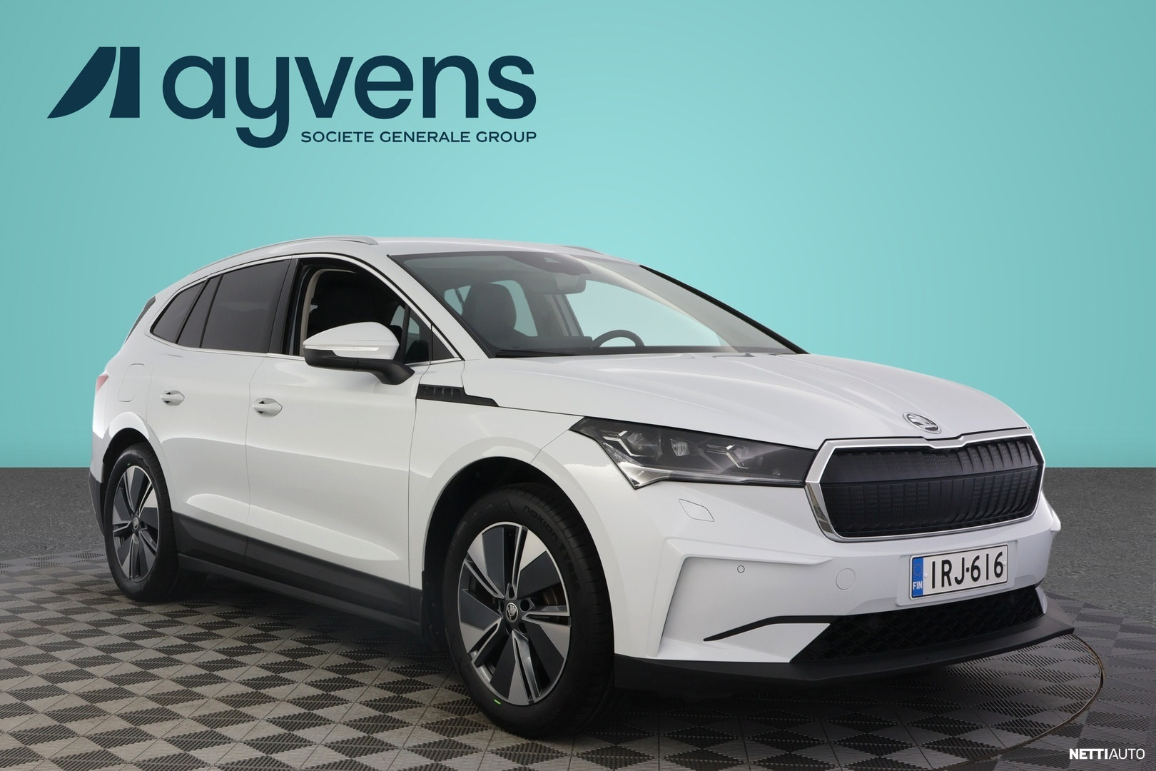 Skoda Enyaq 2023, photo 2/20