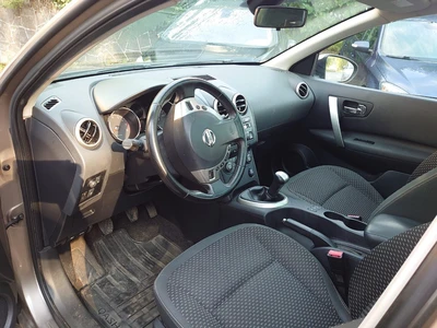 Nissan Qashqai+2 1.6 2010, kuva 5/6