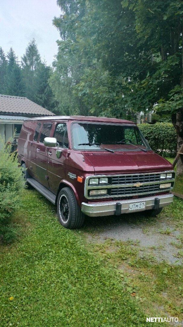 Chevrolet Chevy Van