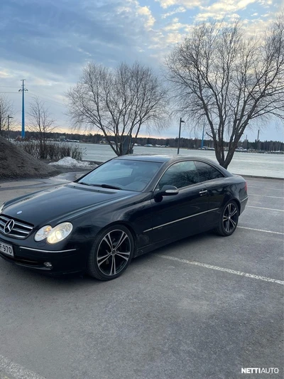Mercedes-Benz CLK 320 2002, photo 1/11